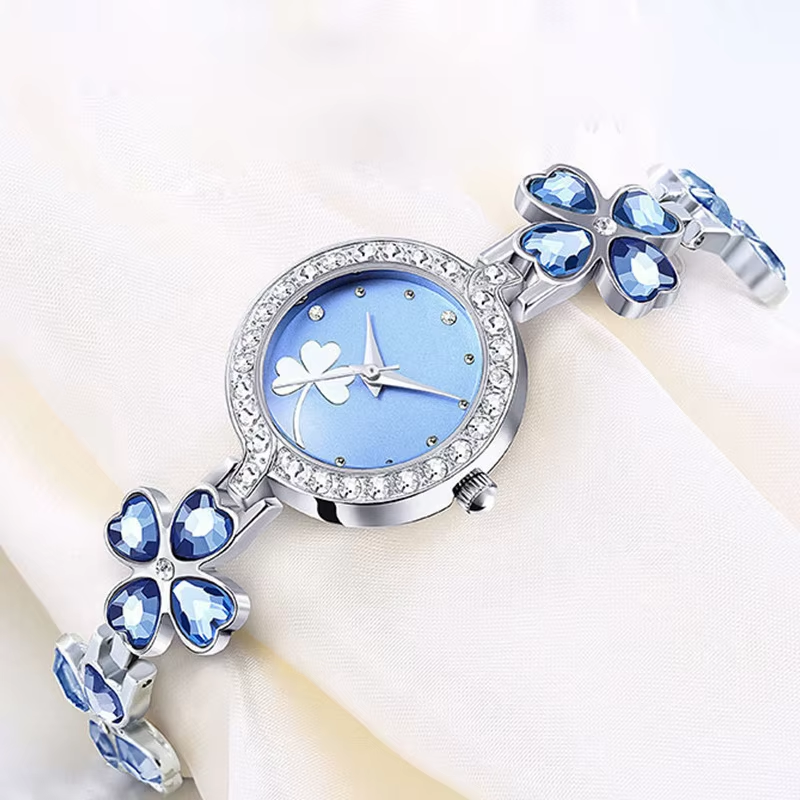 Jewels In Quartz Watches - Four-leaf clover creative personality point drill