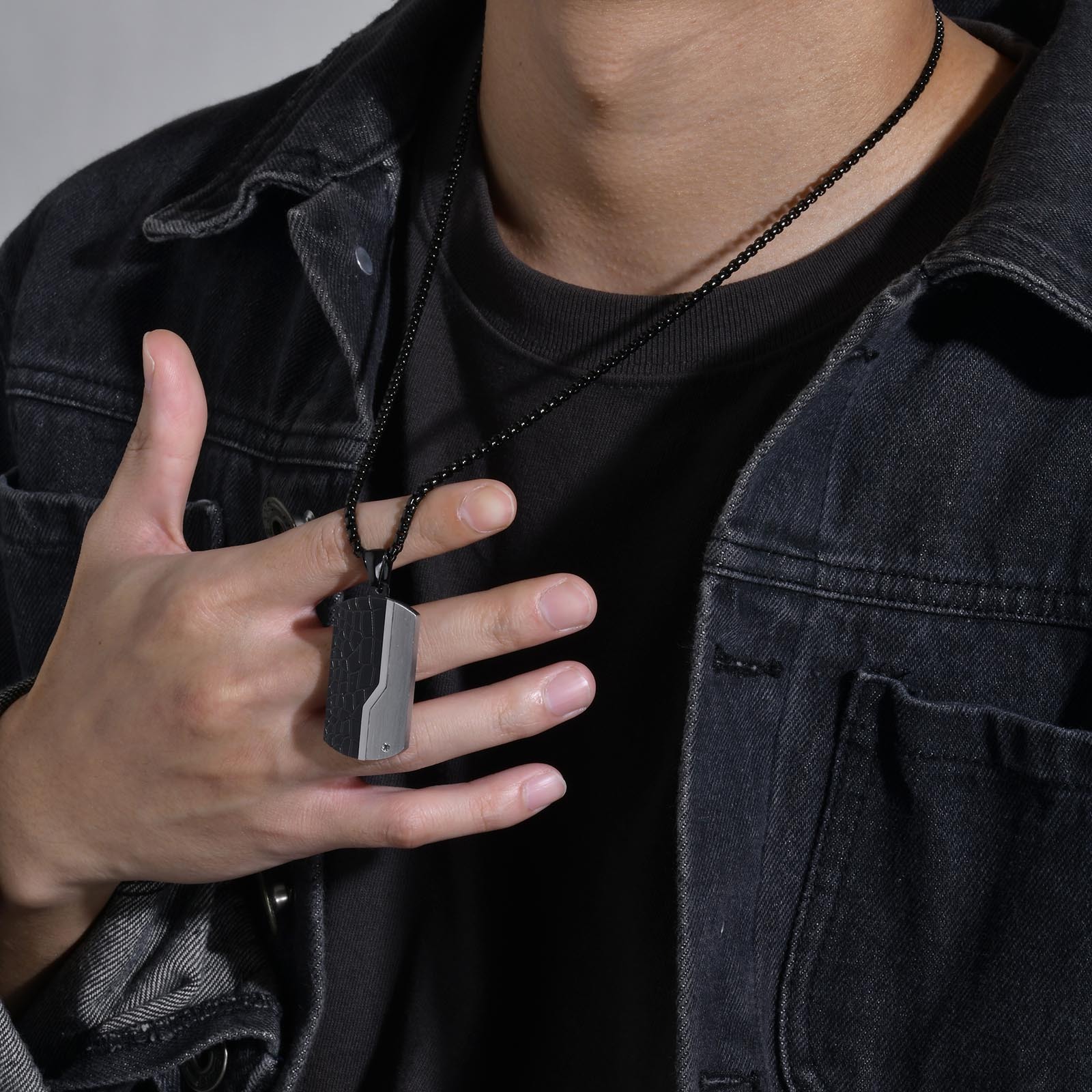 Stylish Mens Pendant Necklace, - Mens Dog Tag Necklace บทวิจารณ์และราคา