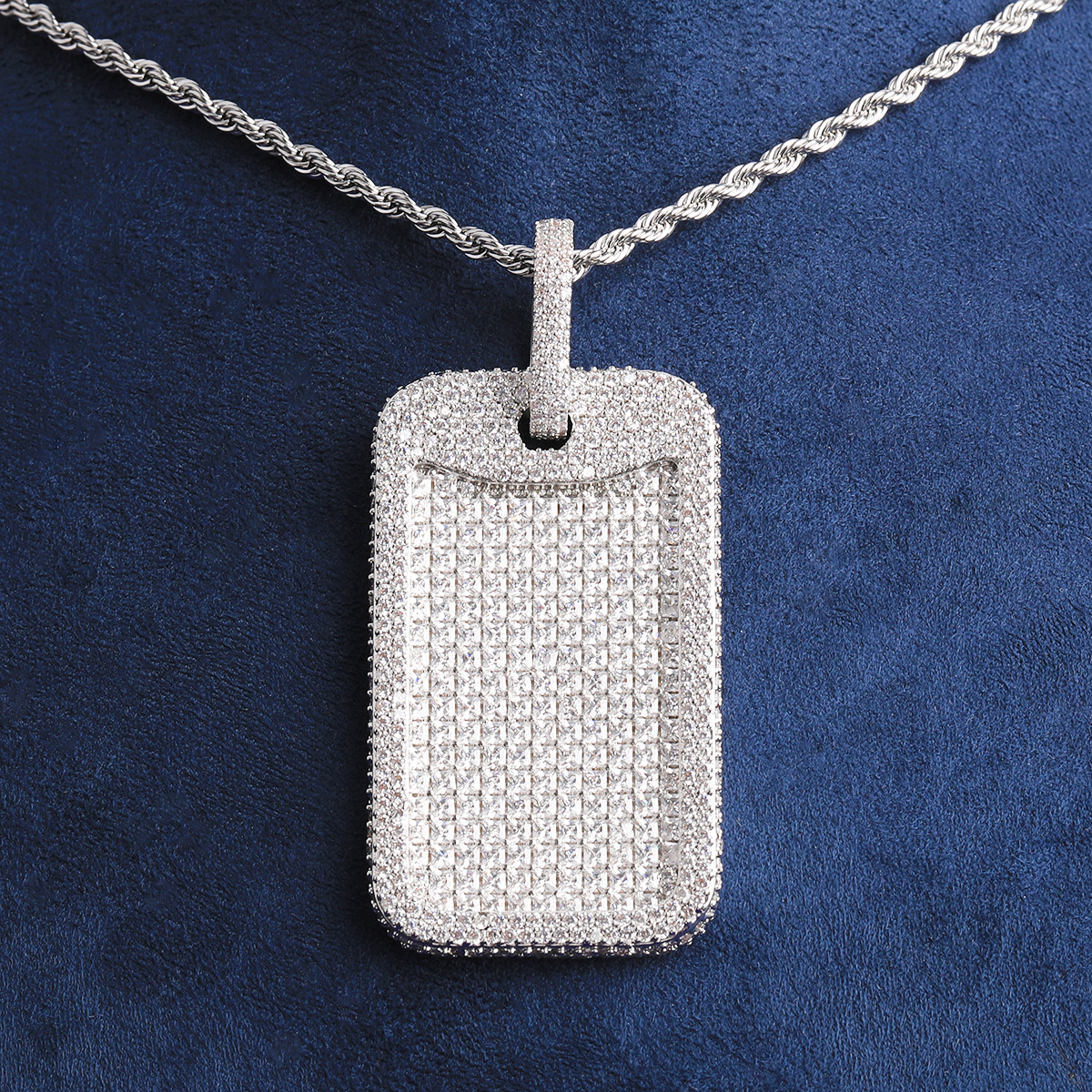 Bubble Letter Iced Out Dog Tag - Mens Dog Tag Necklace บทวิจารณ์และราคา