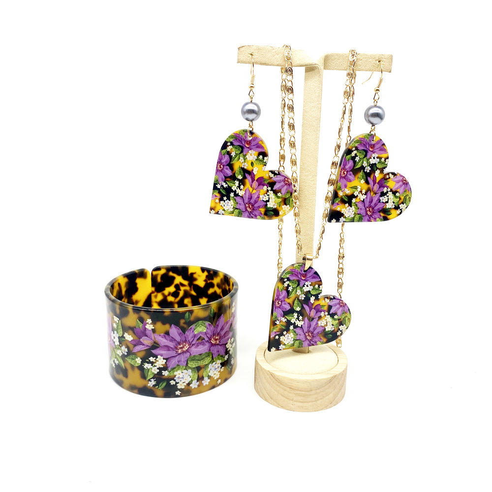 Newest Acrylic Resin Plastic B - Pacific Jewelry & Watches Los Angeles บทวิจารณ์และราคา