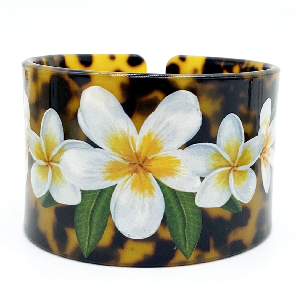 Flower Women Girl's Cuff Brace - Pacific Jewelry & Watches Los Angeles บทวิจารณ์และราคา