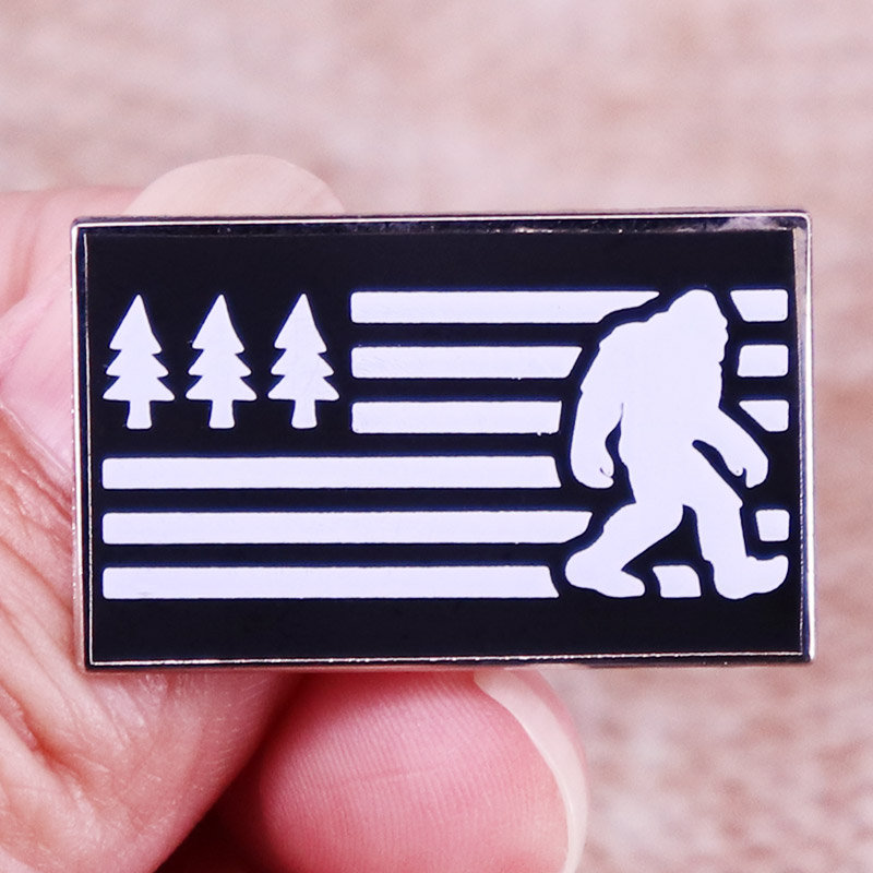 American Flag Bigfoot PNW Paci - Pacific Jewelry & Watches Los Angeles บทวิจารณ์และราคา