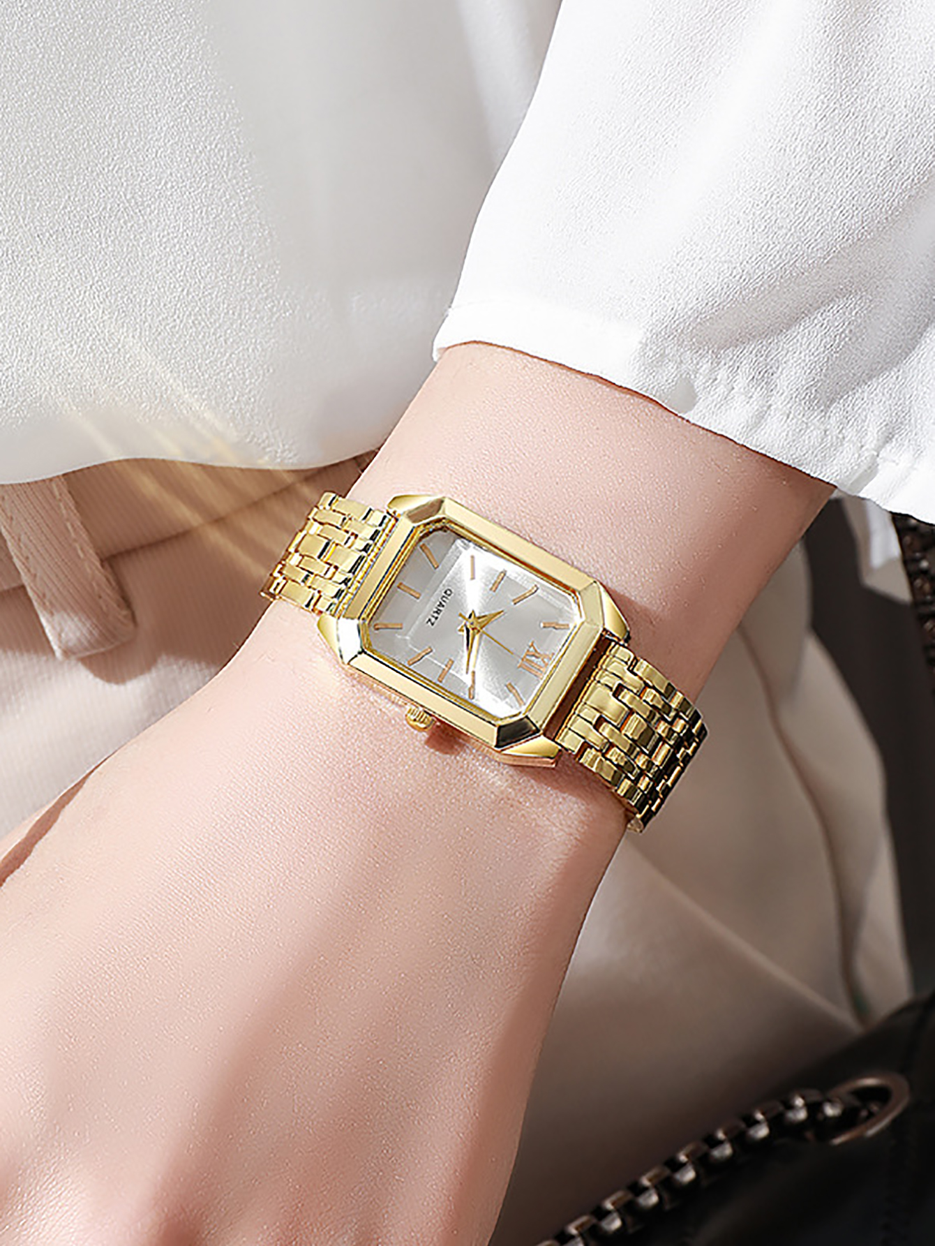 The lady's compact quartz watc - Does Jewelry Include Watches บทวิจารณ์และราคา