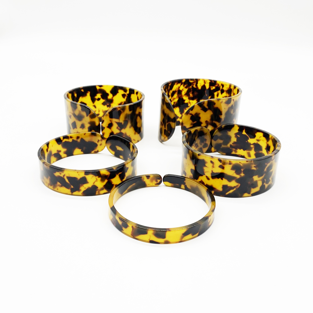 Beautiful Women Tortoiseshll B - Pacific Jewelry & Watches Los Angeles บทวิจารณ์และราคา